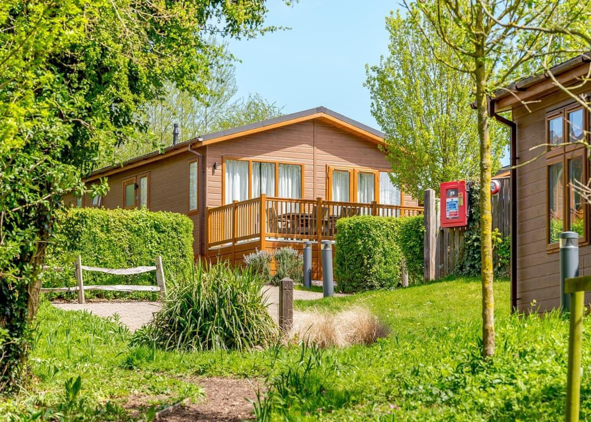 Canterbury Reach Lodge Retreat Petham Εξωτερικό φωτογραφία
